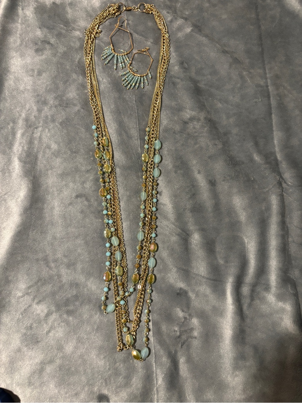 Premier Designs Layered Gold-Tone Necklace and Turquoise Bead Earrings Set